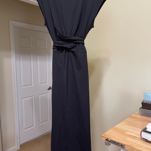 Ann Taylor Belted Mock Neck Dress, Size Medium, NWT! - Picture 4 of 6